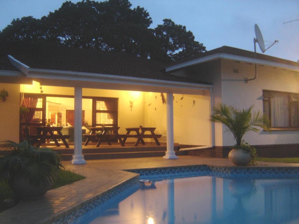 Mdoni House Guest Lodge Port Shepstone Exterior foto